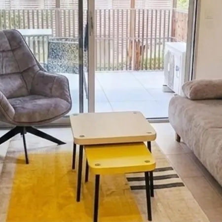 Cosy Dans Un Ecrin De Verdure -nice Apartmán *