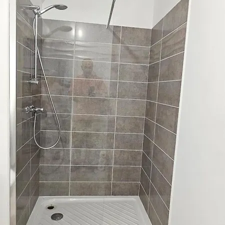 Διαμέρισμα Cosy Dans Un Ecrin De Verdure -nice