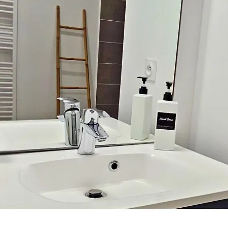 Διαμέρισμα Cosy Dans Un Ecrin De Verdure -nice