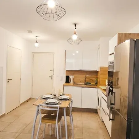 Apartment Cosy Dans Un Ecrin De Verdure -nice *