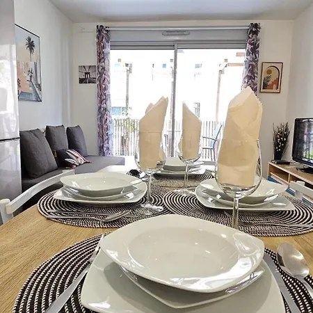 Cosy Dans Un Ecrin De Verdure -nice Daire