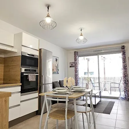 Cosy Dans Un Ecrin De Verdure -nice *