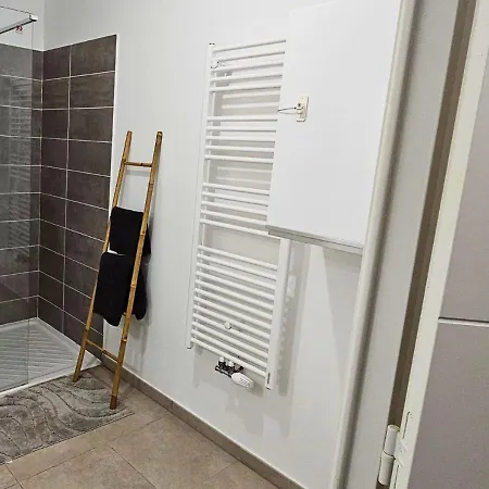 Cosy Dans Un Ecrin De Verdure -nice